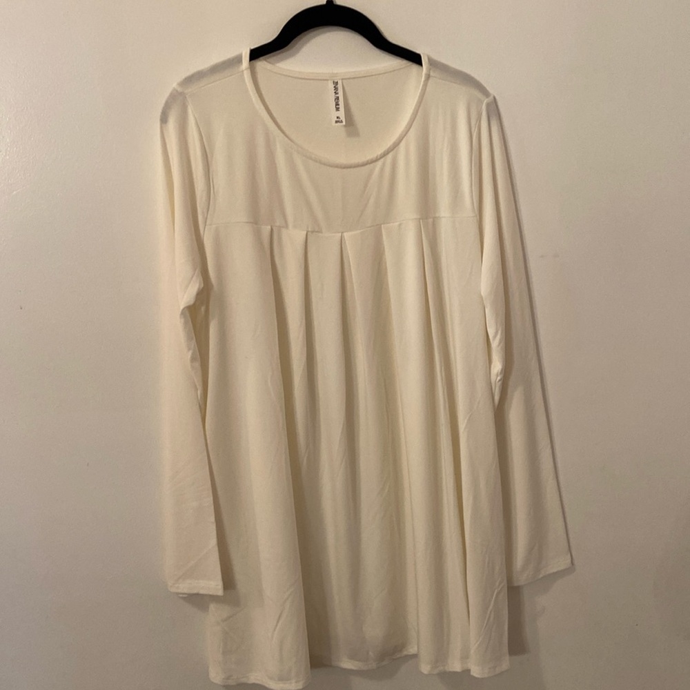 Pleated top